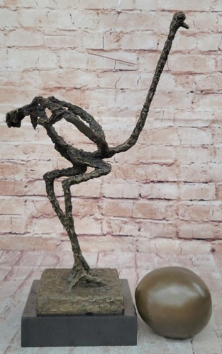 Handgefertigte detaillierte große Strauß Mid Century Modern Skulptur von Picasso Verkauf - Bild 7 von 10