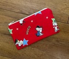 HANDMADE ZIPPED COIN PURSE MADE USING SNOOPY & PEANUTS HUG A PUPPY FABRIC