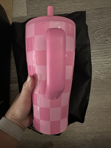 Brumate x Krista Horton Era Pink Checkered 30 oz (Limited Edition) - Picture 3 of 5