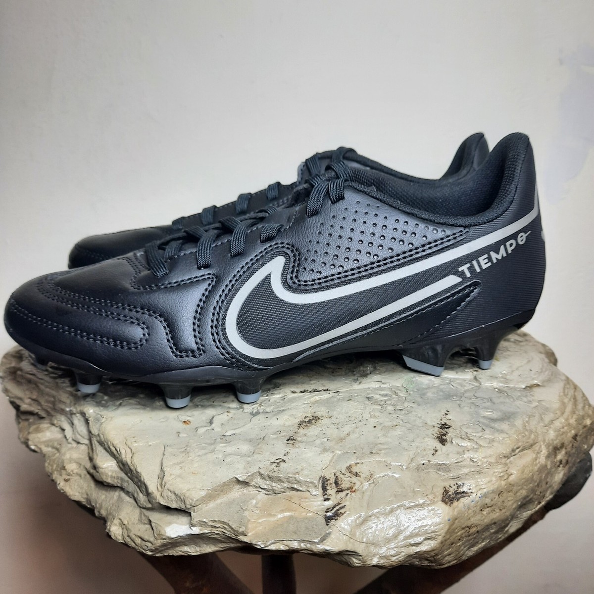 Nike Tiempo Legend 9 Club FG Soccer Cleats Shoes DA1176-004