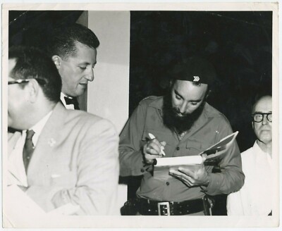 TRA121 Vintage Photo KUBA Havanna Antonio Nunez Jimenez Foto Martin 