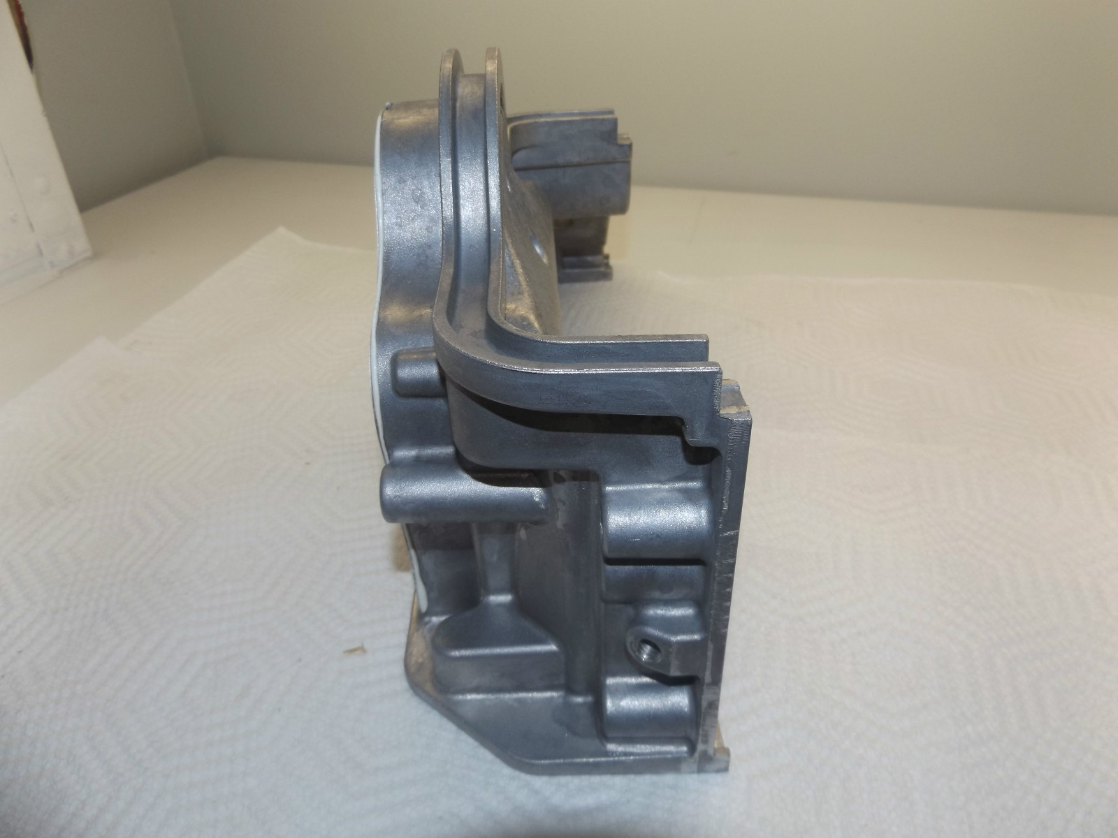 VOLVO TIMING GEAR COVER 21102692 D13 eBay