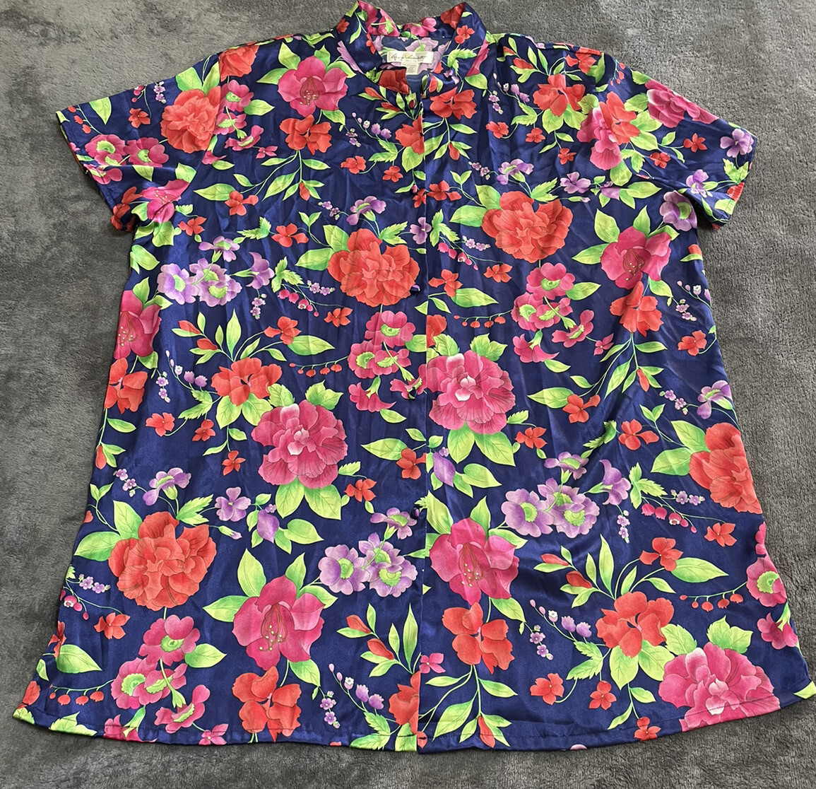 Gloria Vanderbilt Plus Size Button Down Sleeper - image 6