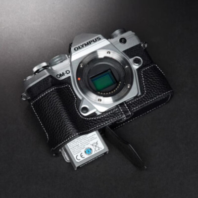 Genuine Leather Half Camera Case Bag Cover for Olympus OM-D E
