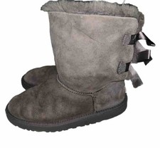UGG Australia Big Kids Bailey Bow II Boot 3280K Gray Size 4
