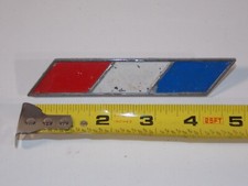 Vtg 59 60 61 62 63 64 Studebaker Car Vehicle Fender Emblem Badge 1360157 Vtg 59 60 61 62 63 64 Studebaker Car Vehicle Fender Emblem Badge 1360157