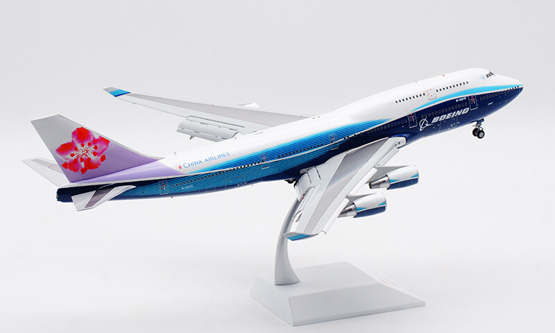 1:200 JC Wings China Airlines BOEING 747-400 Airplane