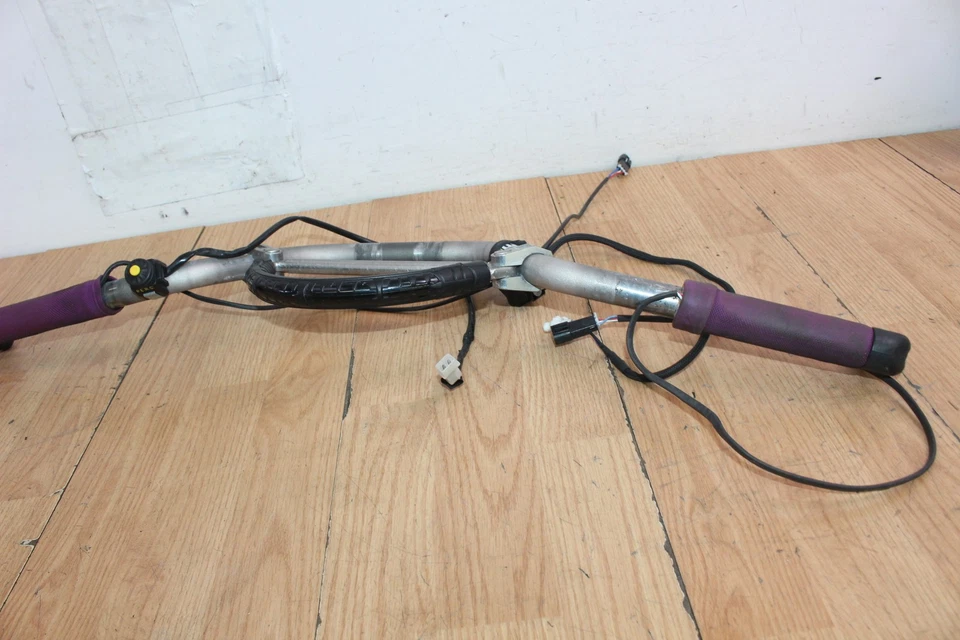 2018 Polaris 800 Pro RMK Handlebars with Controls / Mid Rise - Image 4 of 4