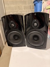 NHT home theater speaker set