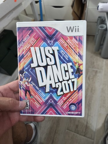 Just Dance 2017 (Nintendo Wii) Game Disc