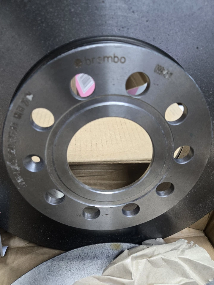GENUINE AUDI A3 SEAT LEON ALTEA TDi FSi FRONT 288mm  BREMBO - Image 3 of 4