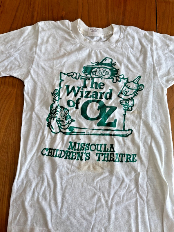 Missoula Children's Theater Vintage Wizard of OZ T-shirt small circa 1976