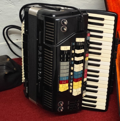 elektrisches Akkordeon von Farfisa , Scandalli,  Akkordeon,  Orgel
