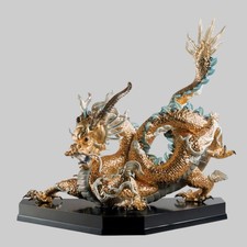 Lladró Great Dragon Sculpture – Limited Edition – Golden Lustre SKU: 01001973