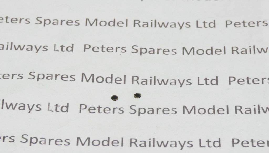 Dapol 110684 A4 N Gauge Plaque Speed Record Mallard (Pair)