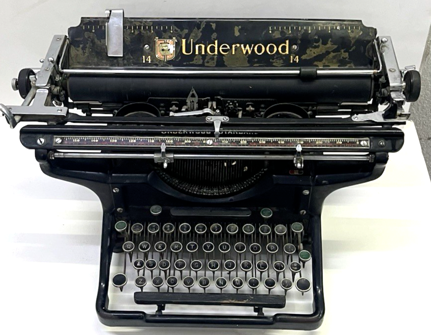 Antique 1920S UNDERWOOD 14 Standard Typewriter Black Made In The
