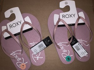 roxy glitter flip flops
