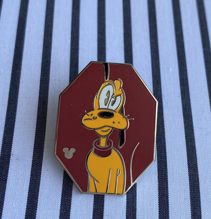 2019 Disney Wave B Hidden Mickey Pin Of Pluto