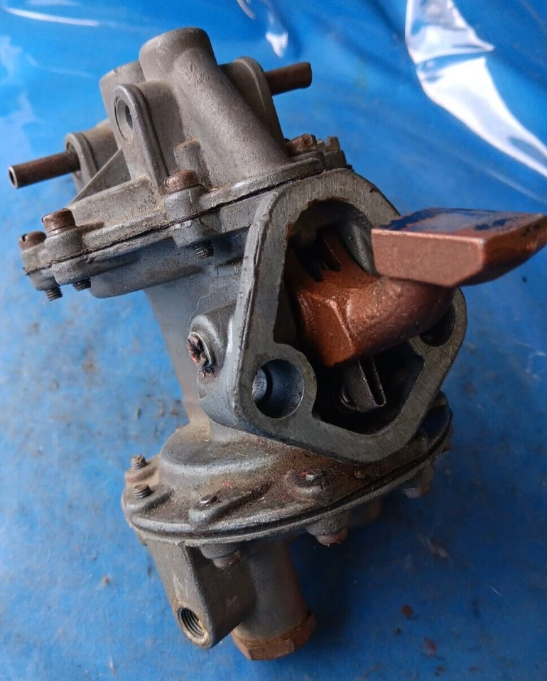 1952 Buick Special Super 263ci bomba de combustível CA 9761 - Imagem 3 de 4