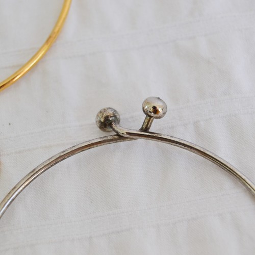 Vintage Zodiac Bangle, Thin Metal Bangles x3 Capricorn Cancer Sagittarius Charms - Picture 5 of 8