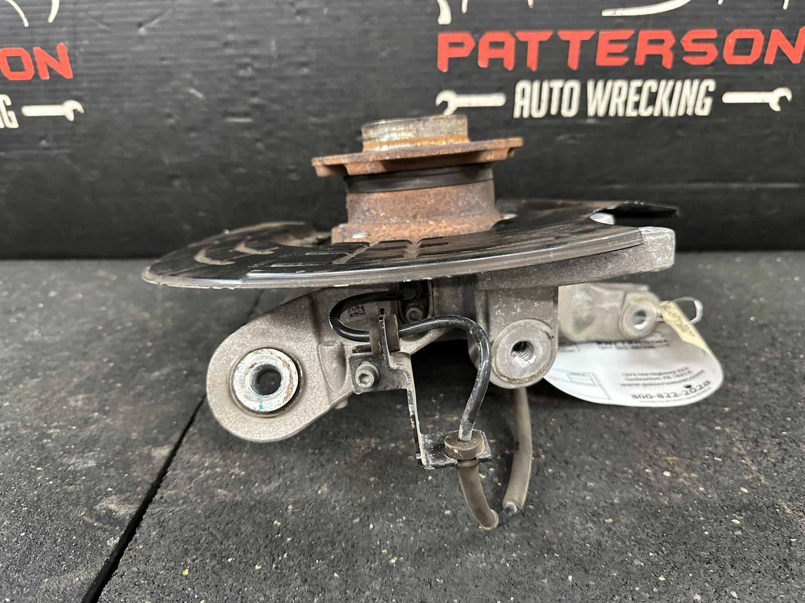 17-22 MASERATI QUATTROPORT REAR PASSENGER RIGHT RH SPINDLE KNUCKLE