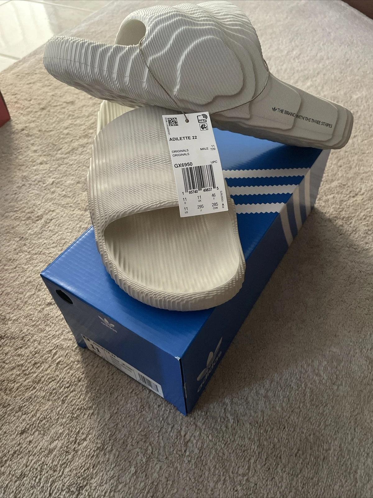 Taglia 11 NUOVISSIMA Adidas Uomo ADILETTE 22 SLIDES Alluminio