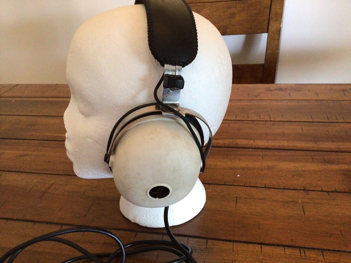 Vintage PIONEER SE-20A 8 Ohm Stereo Headphones Used Condition