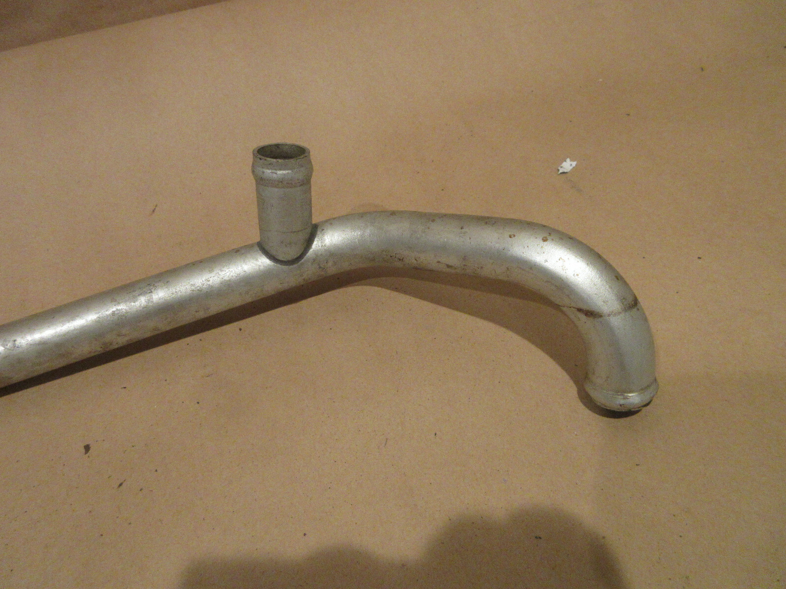 Ferrari Testarossa Cylinder Heads Connecting Pipe P/N 124646