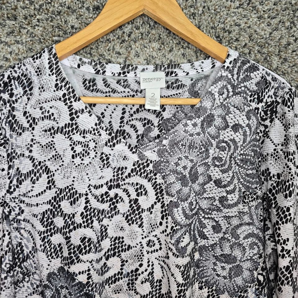 Топ женский Chicos Zenergy 2 США большой черный с принтом блестками V-образный вырез футболка повседневный - Изображение 4 из 4