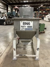 Stainless Steel Hopper Feeder #284AA