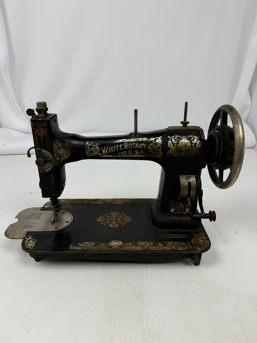 Very Rare Antique 1911 White Rotary Treadle Sewing Machine +