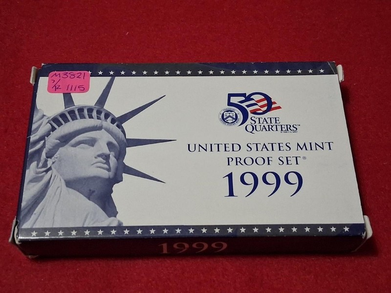 1999-S United States Clad Proof Set.  In Box of Issue.   9 Coin Set.    #MF-3821