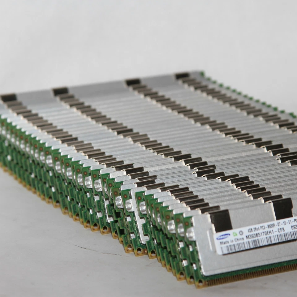 Lot of 35 Samsung 4GB PC3-8500R DDR3-1066 ECC Server  RAM Modules Untested - Image 3 of 3