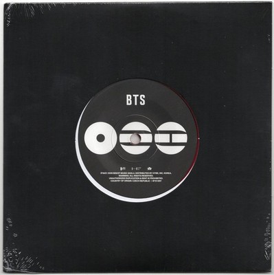 BTS SWIM (Underwater Remix) 7