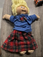 Cabbage Patch Kids 15 in Soft Body Doll Signe...