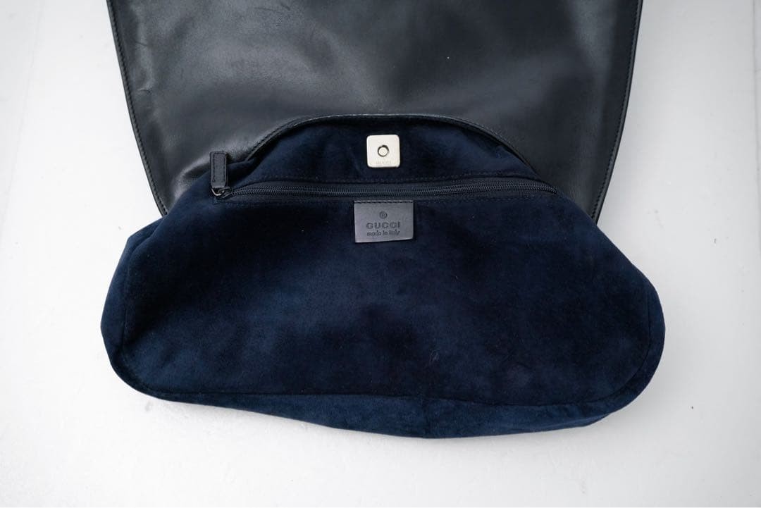 GUCCI  Tom Ford Era Shoulder Bag Magnetic Leather Black Silver Hardware Japan thumbnail 23