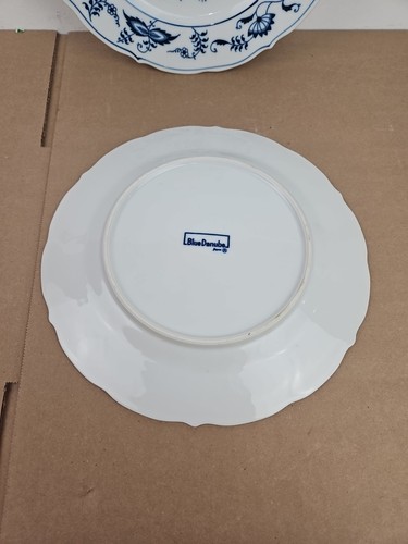 2 pz Piatto Porcellana Blu Danubio Giappone 10 1/4” Floreale Bianco Smerlato - Foto 3 di 3