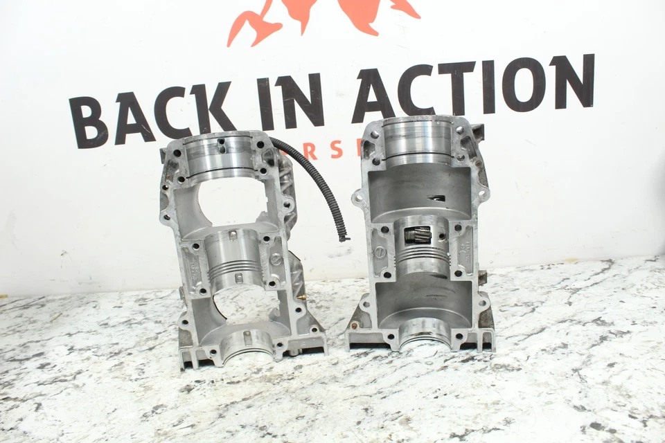 Polaris Indy 550 Voyager 2015 cárteres principales 3090309 Foto 4 de 4