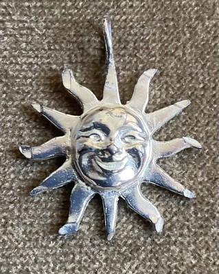 Vintage Sterling Silber Sonne Anhänger 3D Gesicht gemarkt 925 NEU 3,4g 