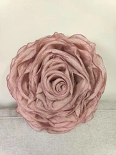 Mauve Chiffon Rose Decorative Throw Pillow – 16" Round