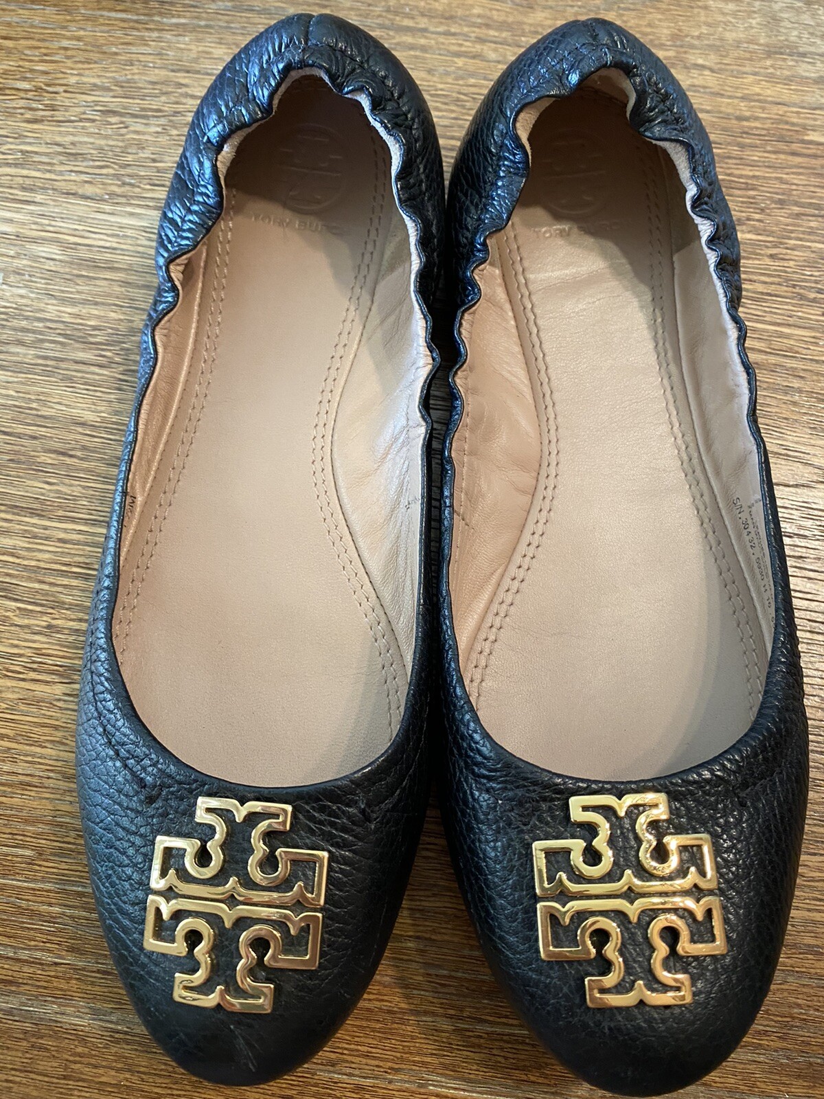 Tory Burch Melinda Ballet Flat Black Pebbled Leather Size  Excellent |  eBay