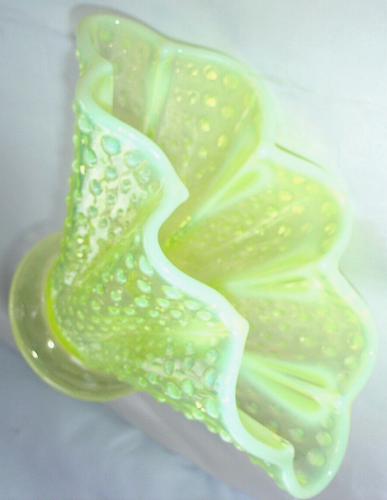 FENTON"SRC~5"MINIATURE"FAN VASE"TOPAZ"VASELINE OPALESCENT GLASS"HOBNAIL"40'sMINT - Picture 2 of 11