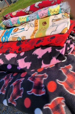 Double Layer PET THEMED Alpine Fleece Blankets/Hand Tied/NEW!