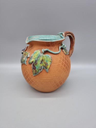 A Vintage Wine Carafe Grapes Vine Hand-Painted Relief Decanter, Old Patagonia? - Picture 3 of 13