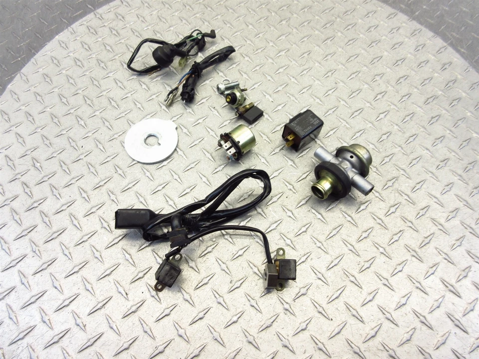 93-06 Kawasaki ZG1000 1998 Concours Sensor OEM Lote Relé Electroválvula Interruptor Foto 4 de 4