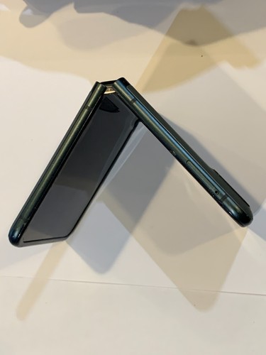 Motorola Razr Plus 5G (2023) XT2321-3 256GB Black - For Parts - Picture 3 of 6