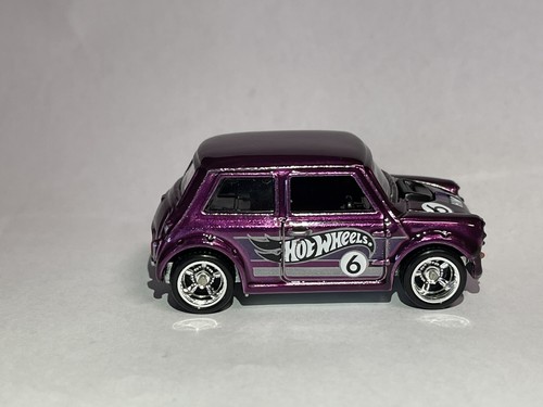 Hot Wheels 2023 Mail In Mini Cooper Loose Unspun With Random Real Riders - Picture 2 of 7
