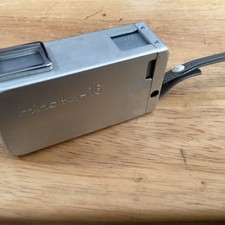Vintage MINOLTA 16 Silver Subminiature Camera Rokkor 1:28 F  22mm