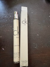 Calvin Klein CK One Men 1.18oz Natural Spray Travel Size