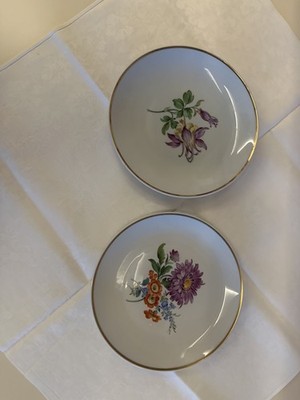Zierteller mit Blumendekor und Goldrand Handbemalt Von MPM Saxonia